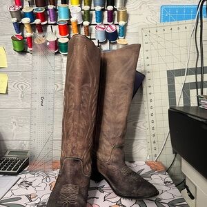 Steve Madden Brown Ankle Boots